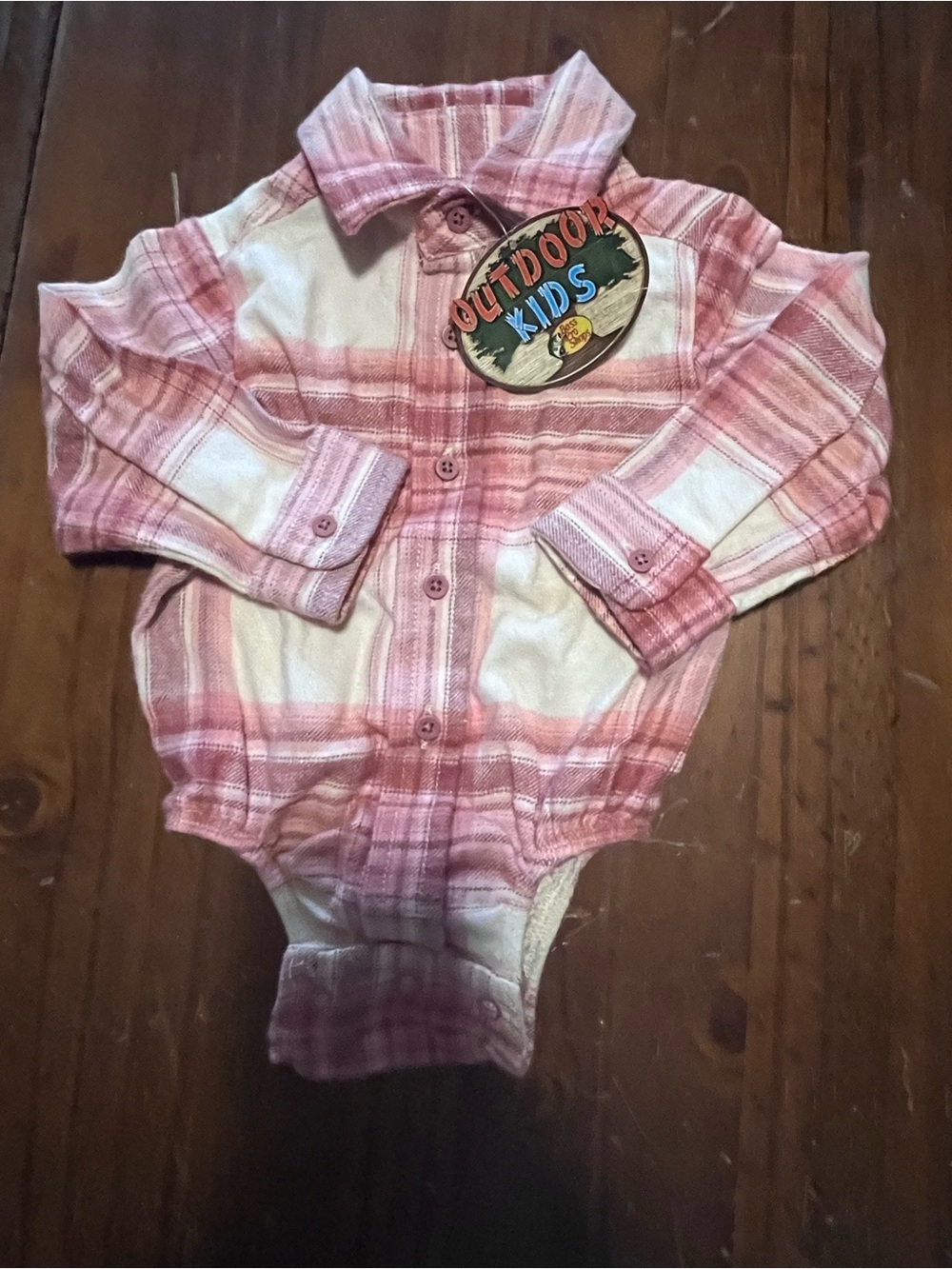 Bass Pro-pink flannel onesie 3-6mo NWT - Picture 1 of 4